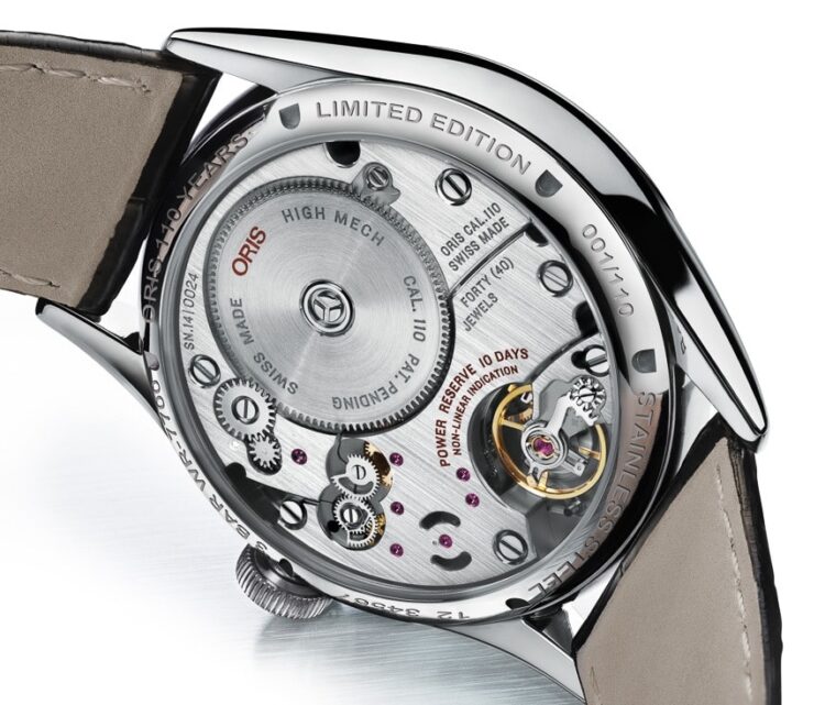 Đồng Hồ Cơ Là Gì? Cách Hoạt Động & Bảo Dưỡng Đúng Cách 10 Oris 110 Years Limited Edition fond saphir